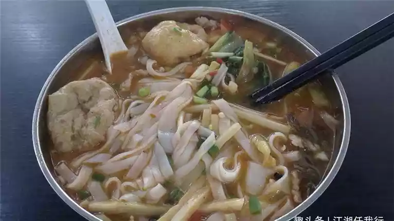 南宁必吃小吃排行榜：品尝南宁美食，让你爱上这座城市(1)